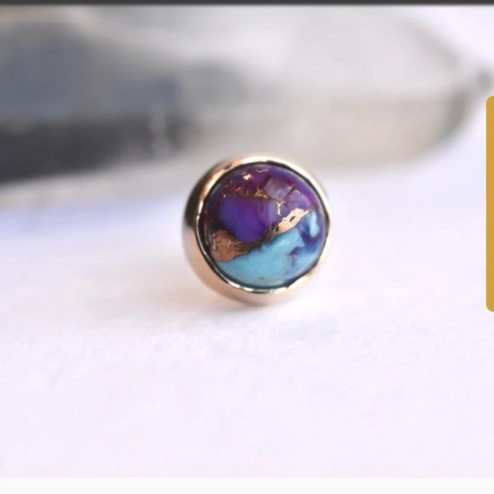 New Alchemy Adornment purple copper turquoise bezel in yellow gold, threadless🤩